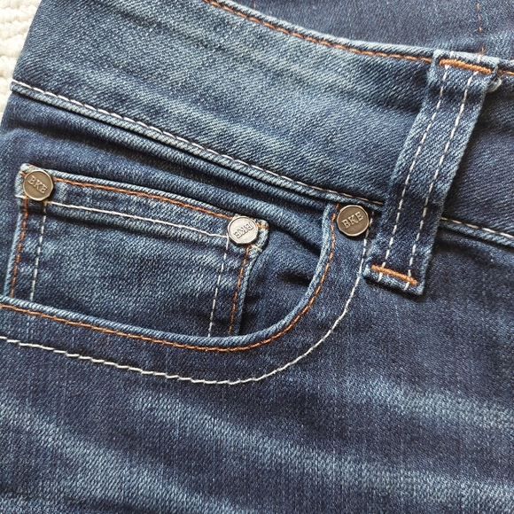 BKE (The Buckle) Scarlett Denim Jeans - Picture 9 of 12